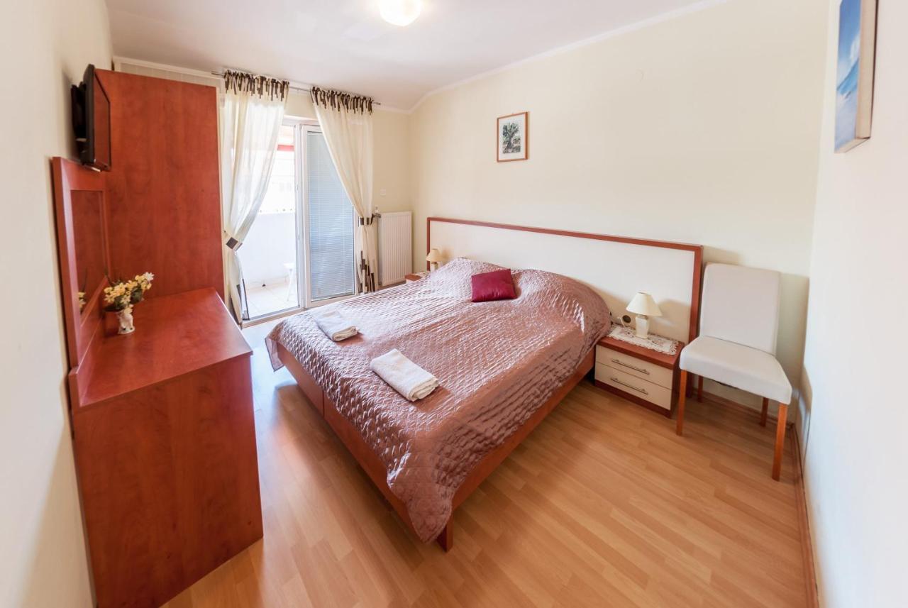 Bed And Breakfast Taverna Miskovic พาก ภายนอก รูปภาพ