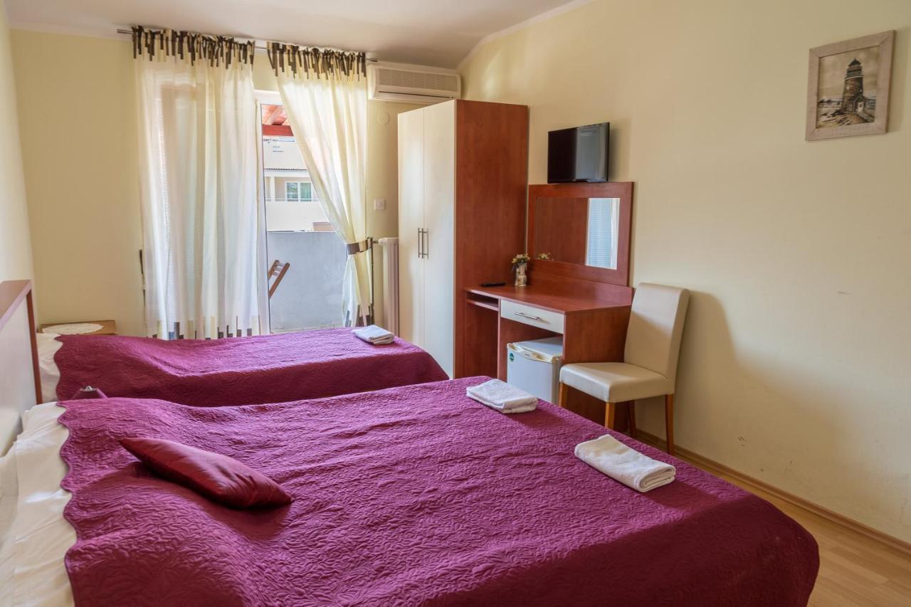 Bed And Breakfast Taverna Miskovic พาก ภายนอก รูปภาพ